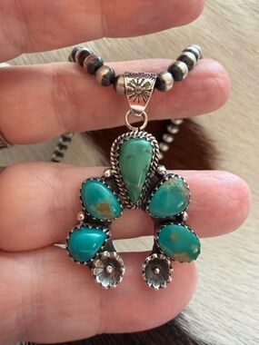 ❤️ Kingman Turquoise Blue Green Large Sterling STATEMENT NAJA Concho Pendant